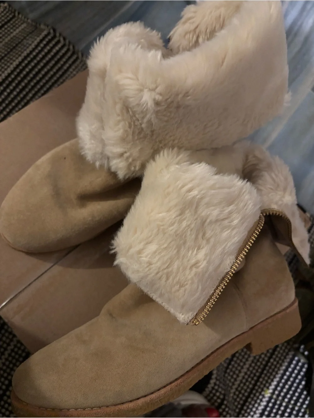 Plush Faux Fur Collar Ankle Booties - Cream